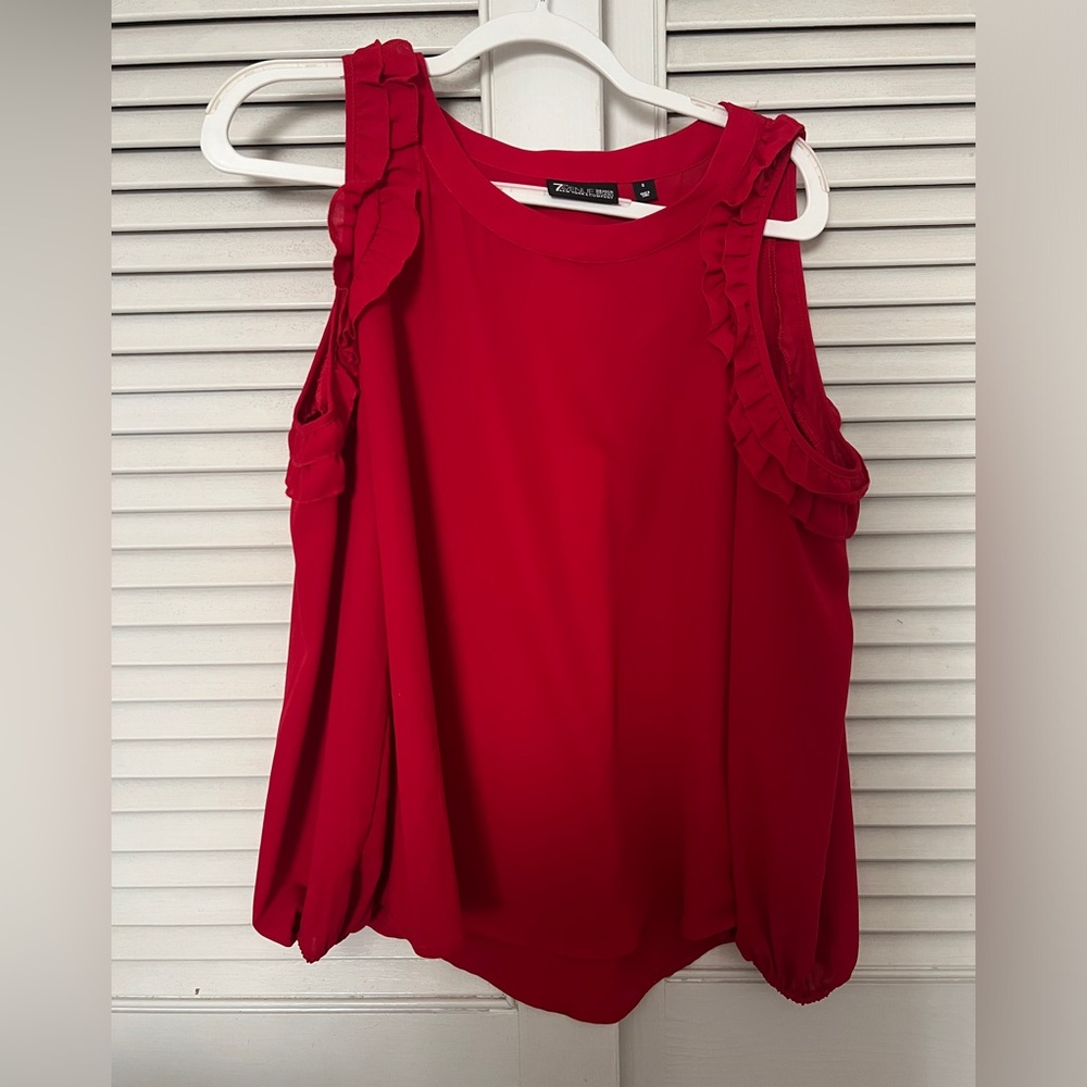 Red Open Shoulder blouse Size Small - Picture 9 of 10